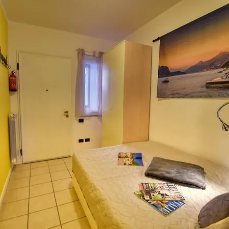 Casa Enjoy Di Apartment