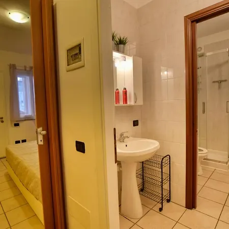 Casa Enjoy Di Apartment *